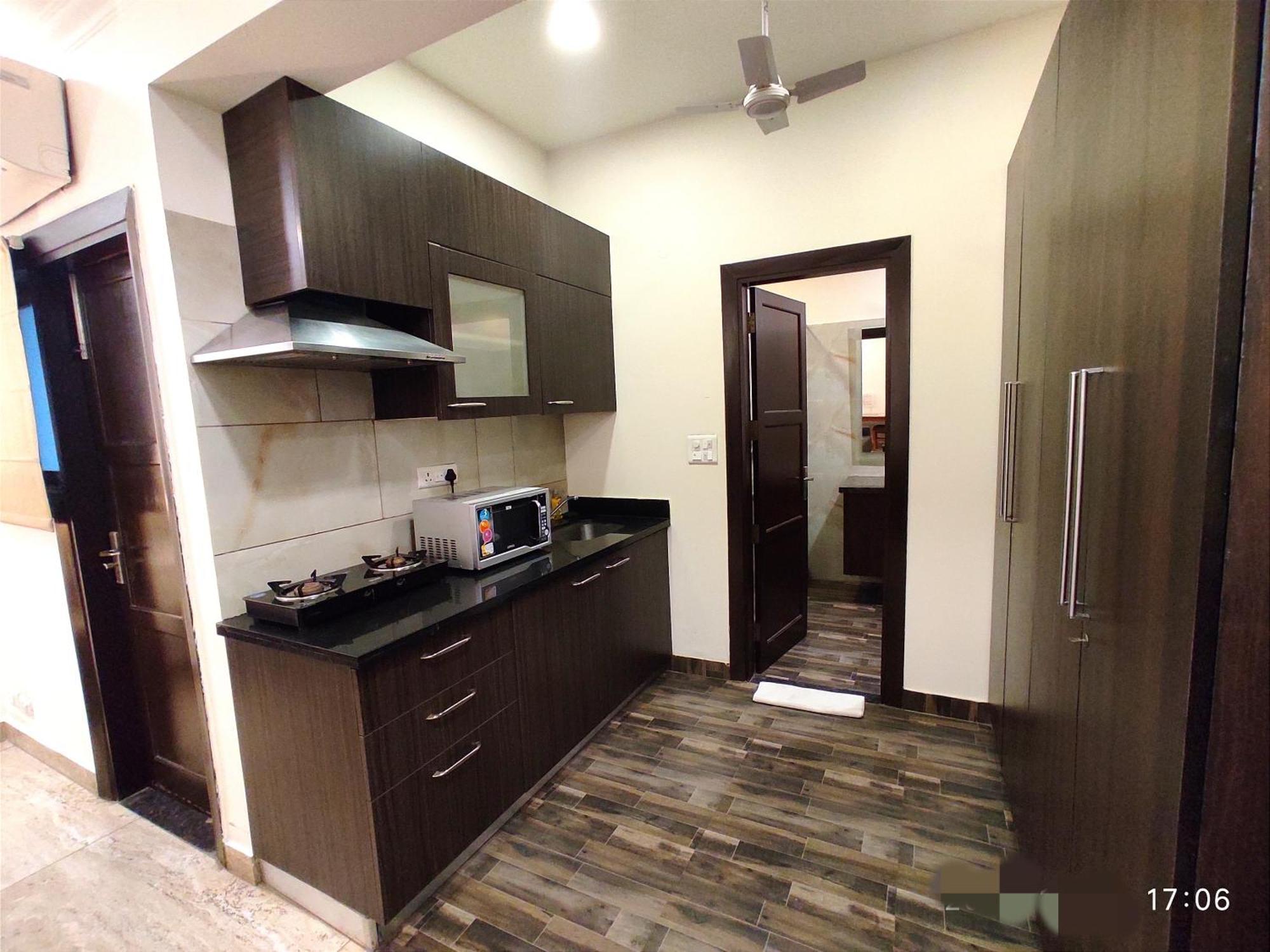When In Gurgaon - Artemis Hospital 1 Min Walk, Fortis & Medanta 4 Mins Drive 外观 照片